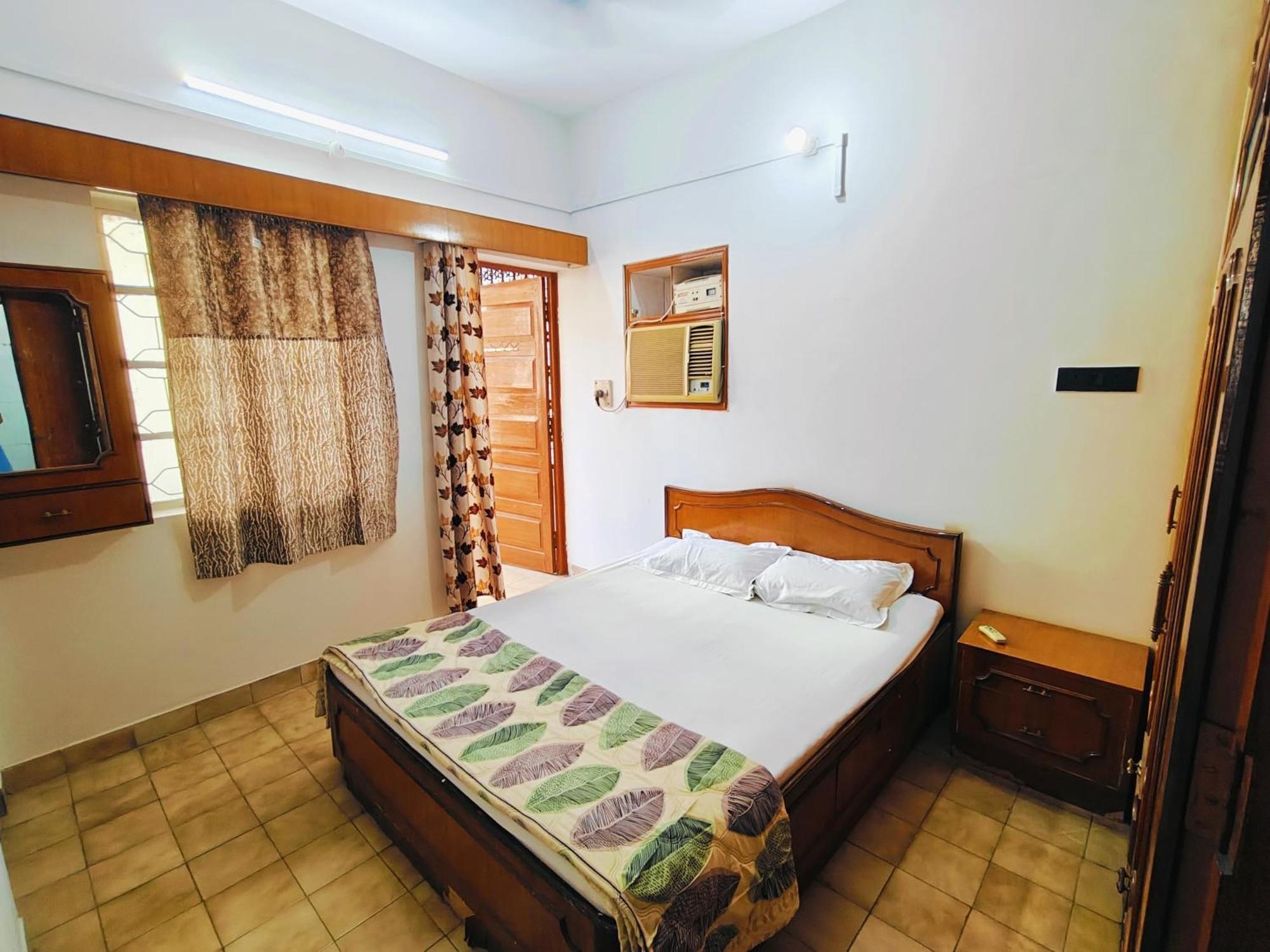 Kiara Home Stays Varanasi Bagian luar foto